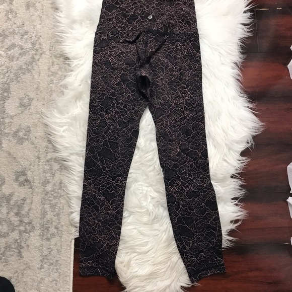 Lululemon Align 25” 4 Spanish Rose Lacescape 7/8 - Picture 6 of 11